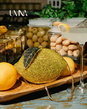 When Life Gave Her Lemons Clutch