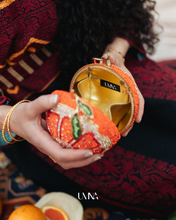 Love, Jaffa